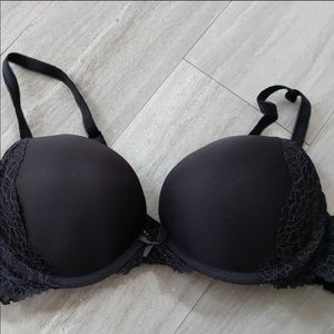 Victoria Secret push up bra 36B